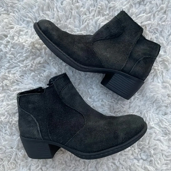 BOC Women’s Size 7 Black leather Booties - Picture 1 of 9